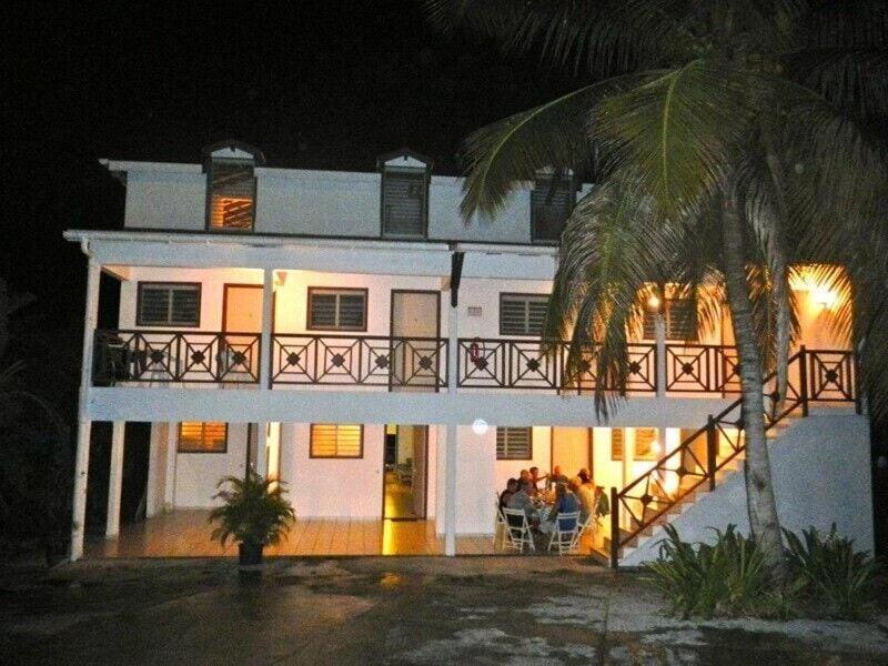 Le Duplex A Deshaies,Vue Mer ,Village A Pieds Extérieur photo